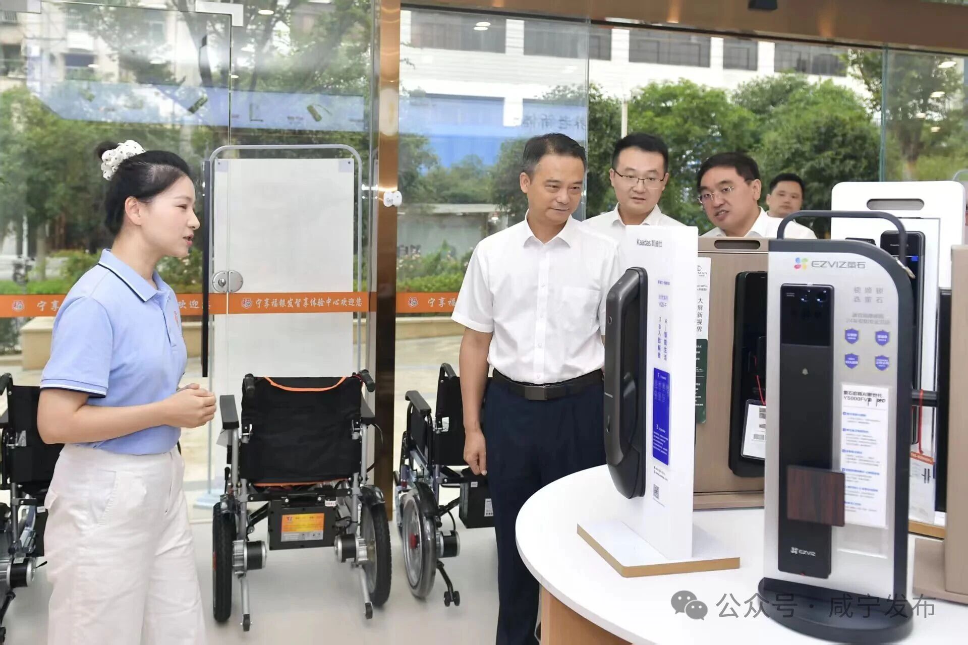 周锋调研省十大民生项目和幸福咸宁行动有关工作推进落实情况1.png